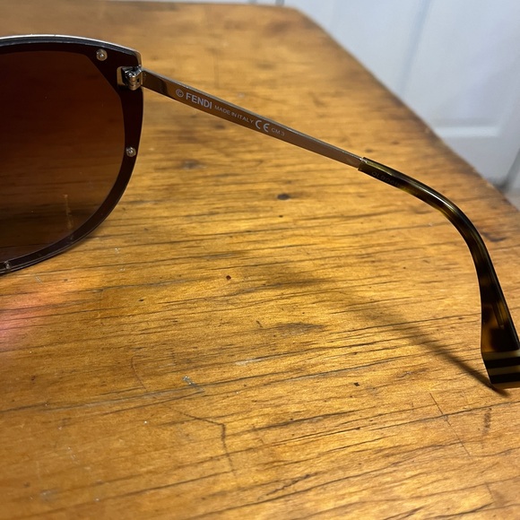 FENDI Y2K Vintage glam Smokey Tinted Wrap around made In ITALY w/ case - Picture 7 of 13